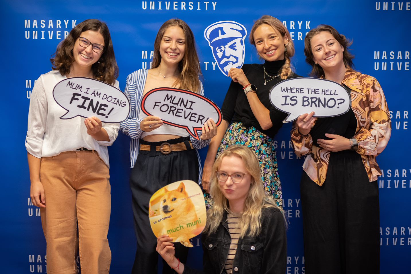 c73ef4f1-04d7-46d4-87fe-3f1297e3384c